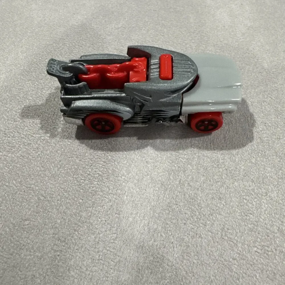 Lot Of 5 Hot Wheels Die Cast Cars Toy Cars Vehicles Colorful